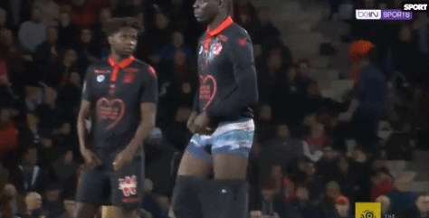 官方：邵佳一出任中国国家男子足球队新任主教练（中国男足官宣：邵佳一出任新主教练）