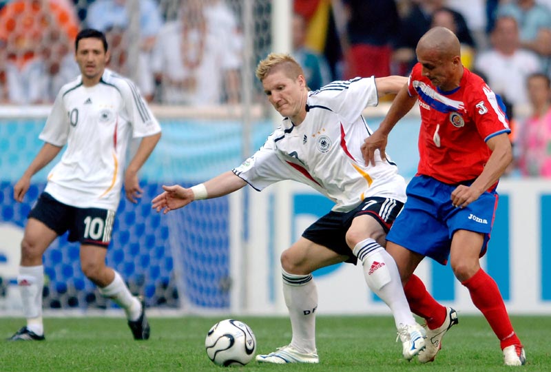 中国U17vs斯里兰卡U17：邝兆镭、赵松源首发，帅惟浩出战（中国U17迎战斯里兰卡U17：邝兆镭、赵松源首发，帅惟浩登场）