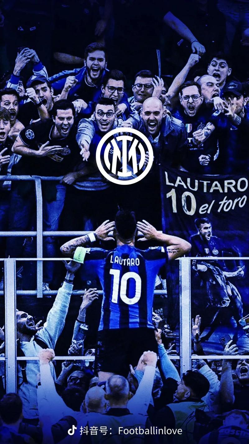 足球欧冠裁判组遭强烈质疑，争议球镜头热议不断（欧冠裁判组判罚遭质疑，争议镜头持续发酵）