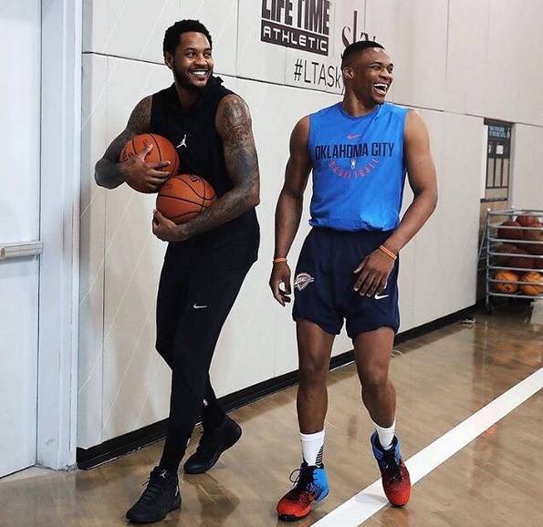 意媒：多夫比克左股直肌腱受伤，预计将缺席大约4到6周的时间（意媒：多夫比克左股直肌腱受损，预计缺阵4-6周）