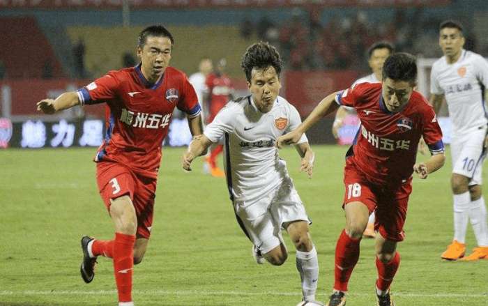 对话邓亚萍：球未落地